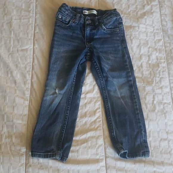 5 pair of 3T Jeans - Picture 3 of 13